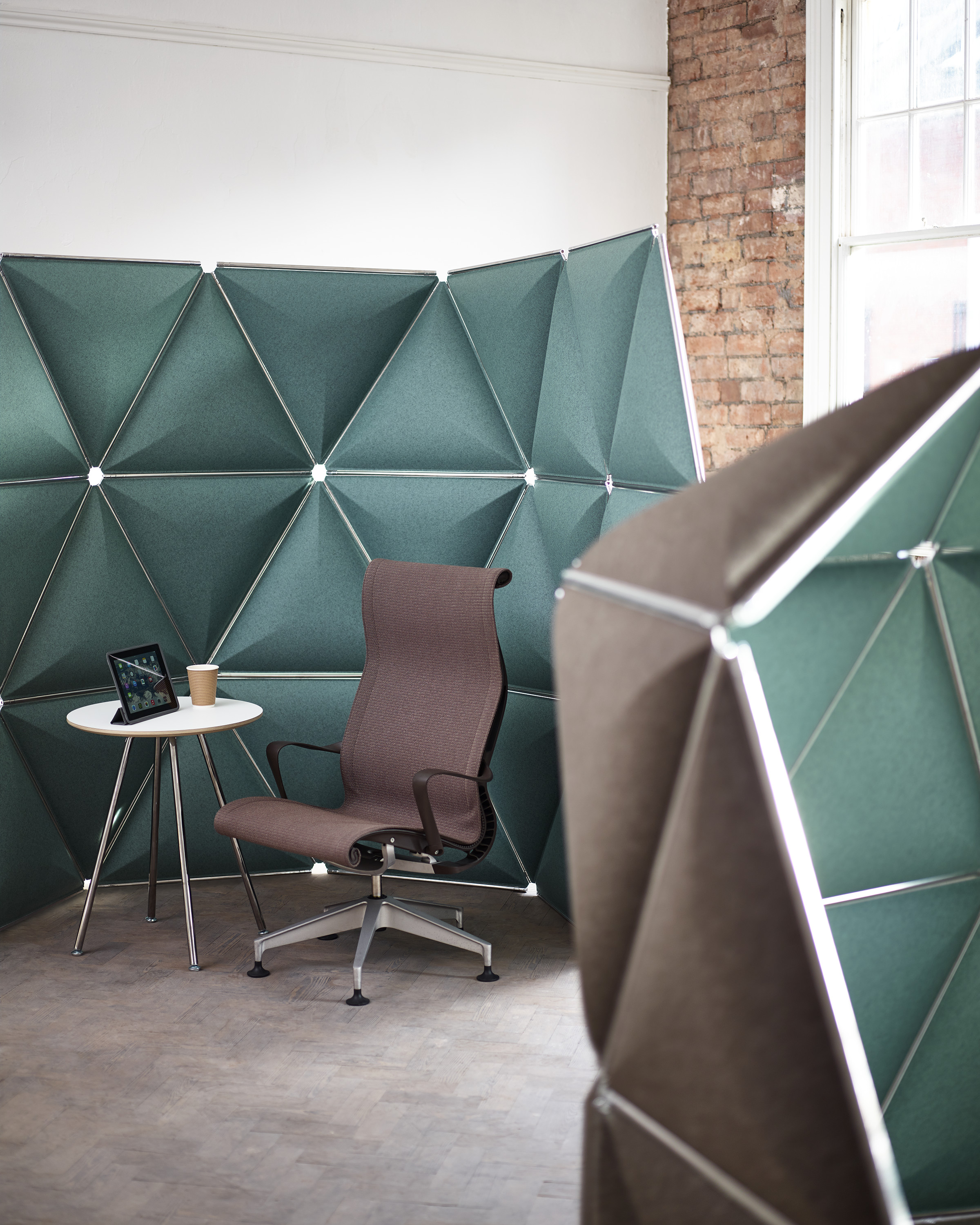 华体会体育官方在线官网 - 桌几|茶几/边几|办公家具|华体会体育官方在线官网家具|俯冲茶几